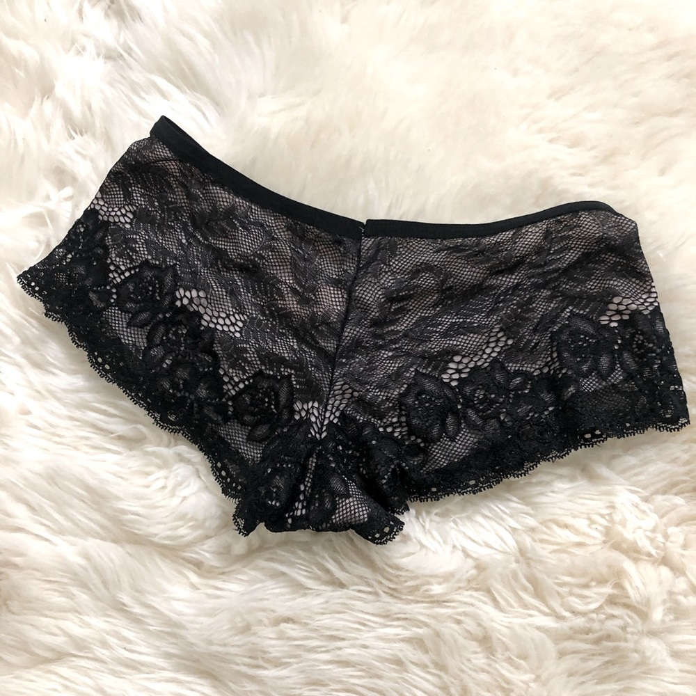 NWT Black and pink lace tanga panties - Picture 2 of 3